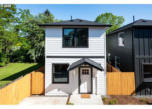 Property at 1601 NE Liberty St, Portland, OR 97211, 2 beds, 2.5 baths
