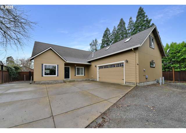 Property at 414 Cherry Dr, Eugene, OR 97401, 3 beds, 3 baths