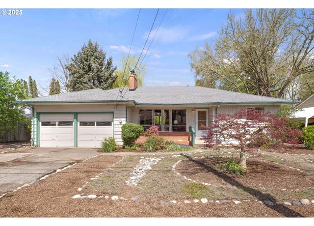 Property at 313 NW Forest St, Hillsboro, OR 97124, 3 beds, 1.5 baths