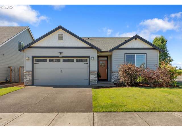 Property at 2211 SE 12th Ave, Canby, OR 97013, 3 beds, 2 baths