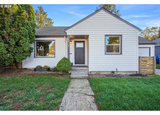 Property at 8510 SE Washington St, Portland, OR 97216, 2 beds, 1 bath