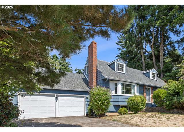 Property at 11047 SE Cherry Blossom Dr, Portland, OR 97216, 3 beds, 2.5 baths