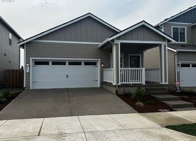 Property at 1192 Parkside Ave, Woodburn, OR 97071, 3 beds, 2 baths