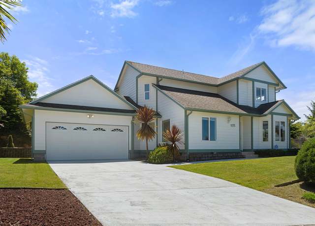 Property at 1175 Kentucky Ave, Coos Bay, OR 97420, 3 beds, 2.5 baths