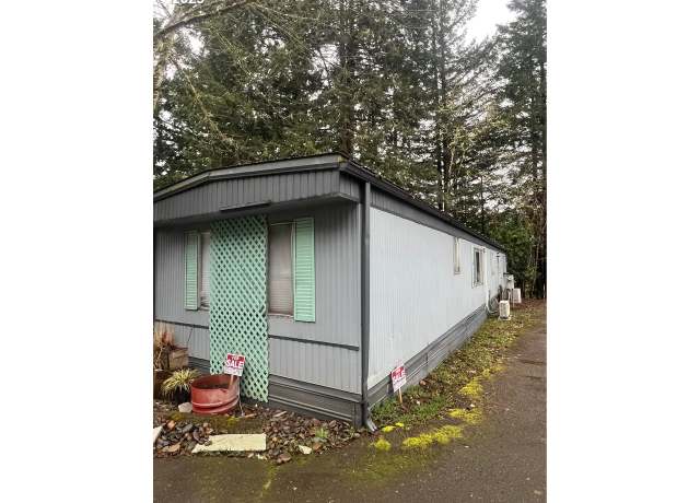 Property at 502 N 8th St, Philomath, OR 97370, 2 beds, 2 baths