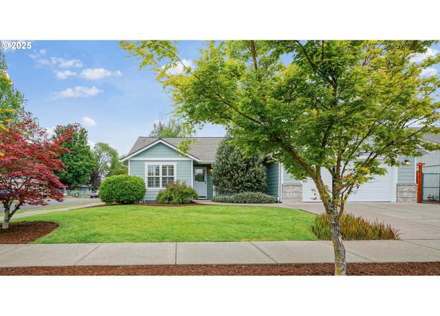 Property at 1123 S 6th St, Independence, OR 97351, 3 beds, 2 baths
