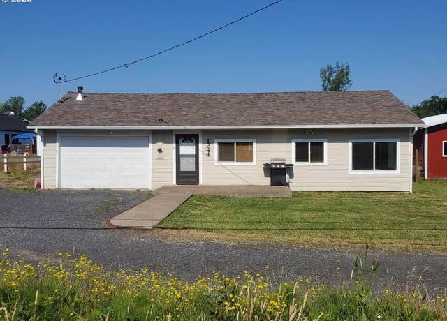 Property at 1244 49th Ave, Sweet Home, OR 97386, 3 beds, 1.5 baths