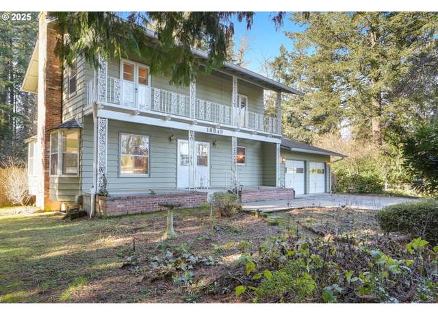 Property at 18649 Old River Dr, West Linn, OR 97068, 3 beds, 2.5 baths