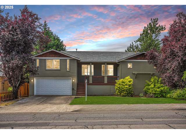 Property at 3113 NW Pacific Rim Dr, Camas, WA 98607, 4 beds, 2.5 baths
