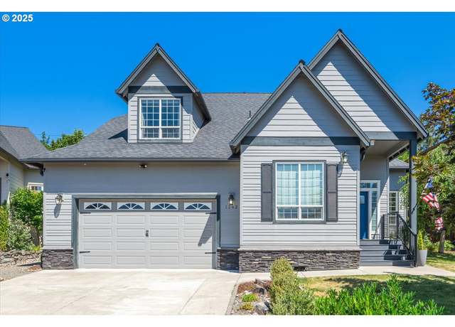 Property at 1262 48th St, Washougal, WA 98671, 3 beds, 2.5 baths