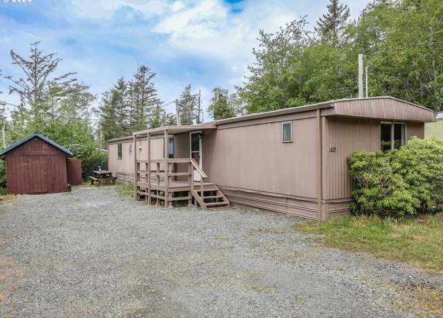 Property at 923 S Harbor St, Rockaway Beach, OR 97136, 3 beds, 2 baths