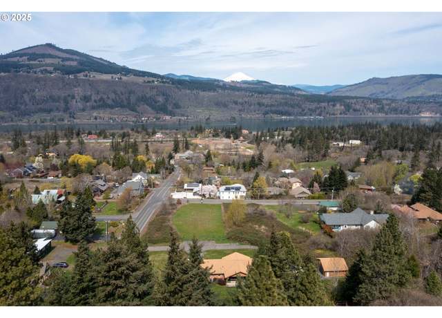 Property at Undisclosed address, Hood River, OR 97031