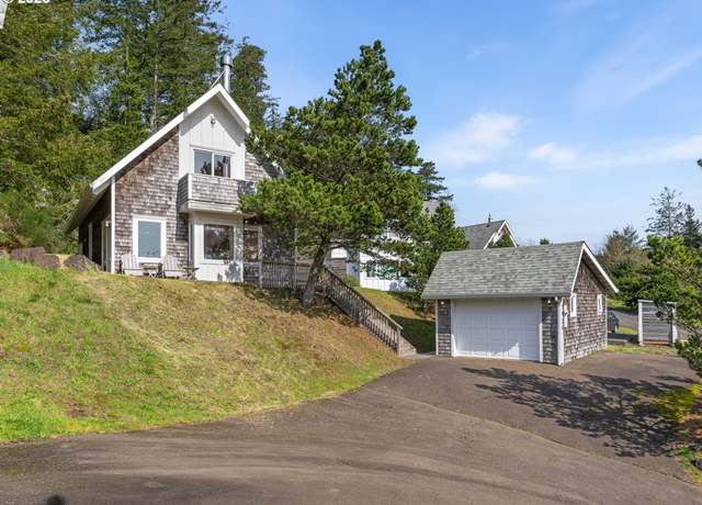Property at 1920 Spyglass Ter, Tillamook, OR 97141, 3 beds, 2 baths