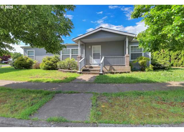 Property at 1308 Bramblewood Ln, Eugene, OR 97404, 3 beds, 2 baths