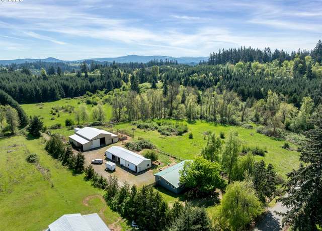 Property at 24170 S Brockway Rd, Oregon City, OR 97045, 3 beds, 2 baths