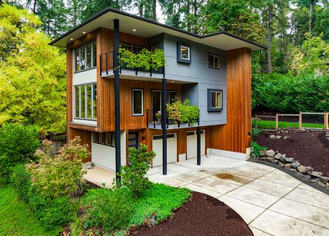 Property at 768 Lorane Hwy, Eugene, OR 97405, 3 beds, 2.5 baths