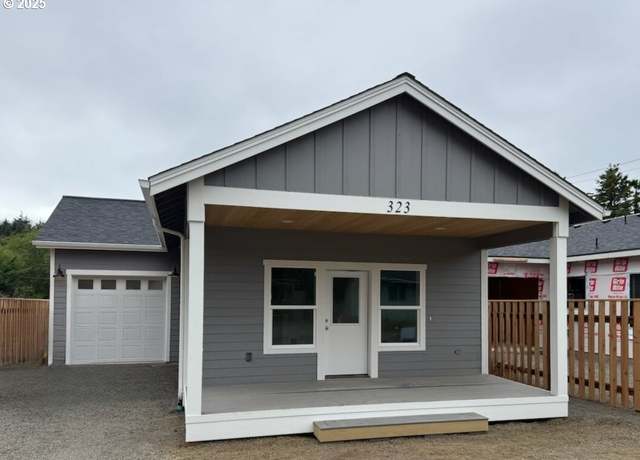 Property at 323 SE Oar Ave, Lincoln City, OR 97367, 2 beds, 2 baths
