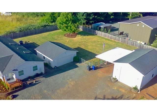 Property at 22270 S Kamrath Rd, Oregon City, OR 97045, 3 beds, 2 baths