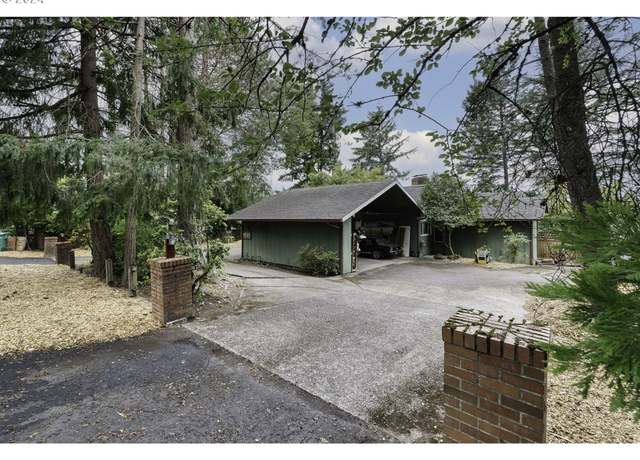 Property at 8725 SW Garden Home Rd, Portland, OR 97223, 4 beds, 3 baths