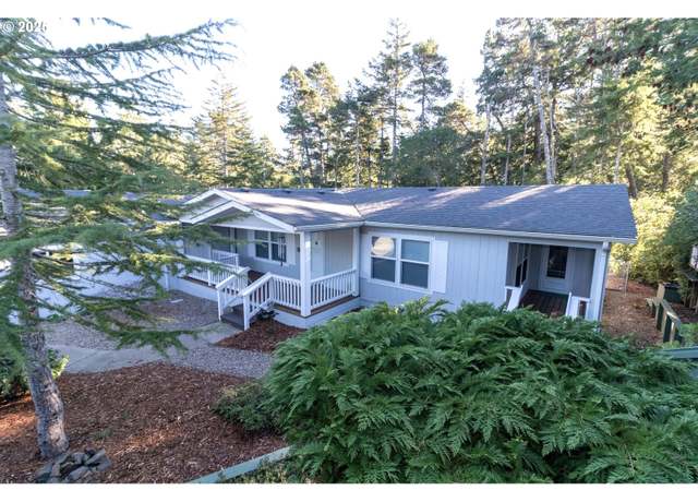 Property at 905 Lillie Circle Ct, Florence, OR 97439, 3 beds, 2 baths