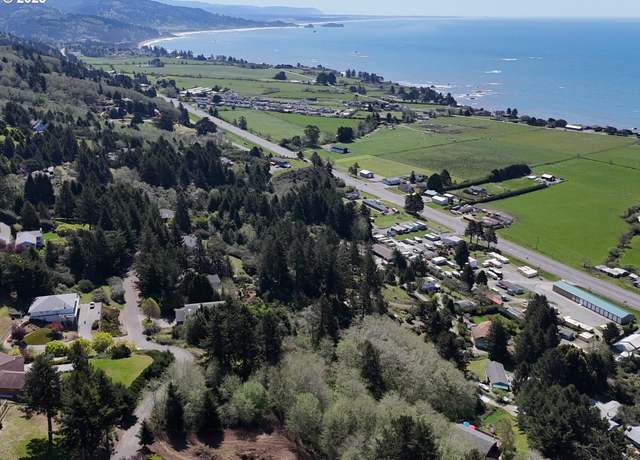 Property at Undisclosed address, Brookings, OR 97415