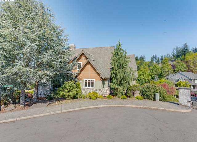 Property at 10193 SE Crescent Ridge Loop, Happy Valley, OR 97086, 5 beds, 3.5 baths