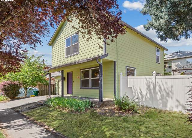 Property at 4515 SE 53rd Ave, Portland, OR 97206, 3 beds, 2.5 baths