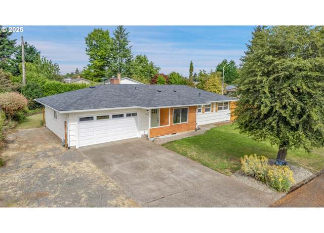 Property at 14710 NE Knott Ct, Portland, OR 97230, 3 beds, 1 bath