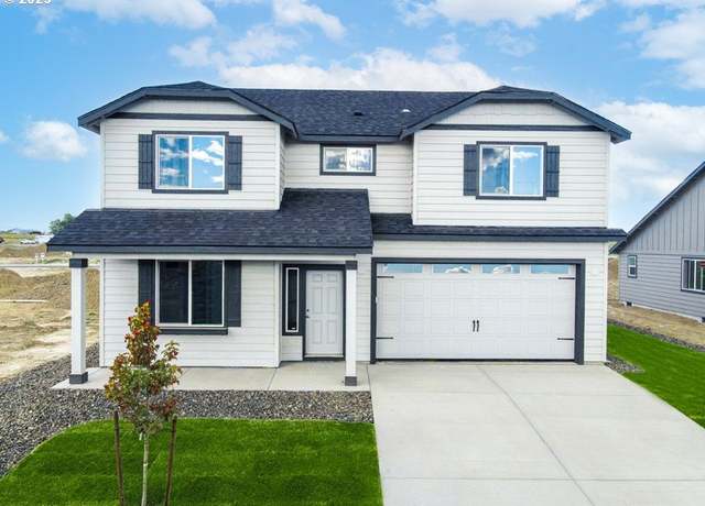 Property at 878 Yoss Pl, Cottage Grove, OR 97424, 4 beds, 2.5 baths