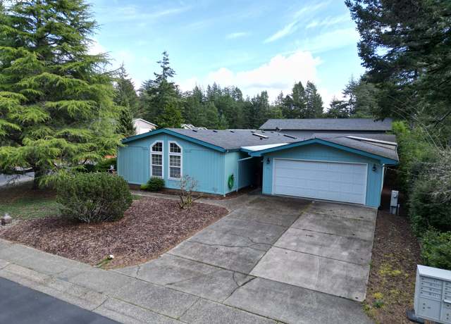 Property at 633 Glenbrook Cir, Florence, OR 97439, 3 beds, 2.5 baths