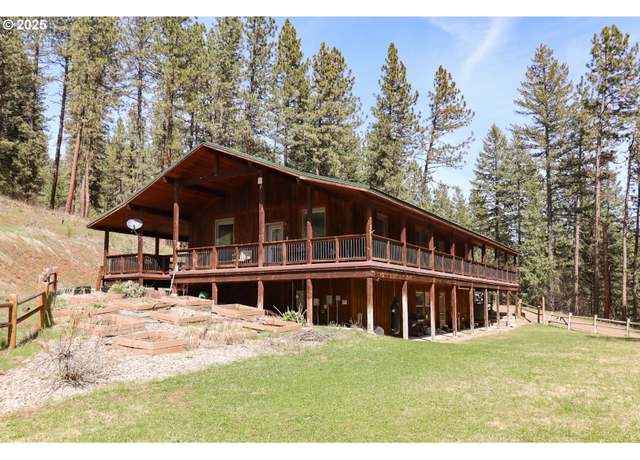 Property at 48144 E Pine Creek Rd, Halfway, OR 97834, 3 beds, 3 baths