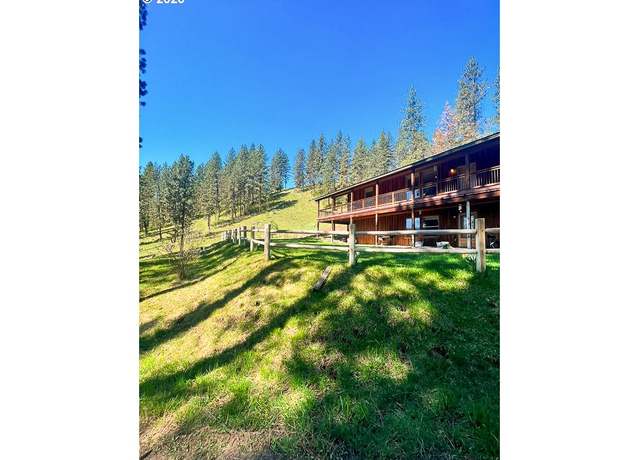 Property at 48144 E Pine Creek Rd, Halfway, OR 97834, 3 beds, 3 baths