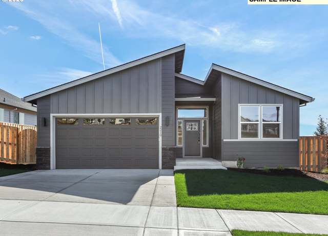 Property at 2202 E Badger Way, La Center, WA 98629, 3 beds, 2 baths