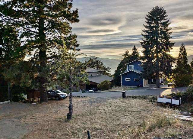 Property at 830 William Dr, White Salmon, WA 98672