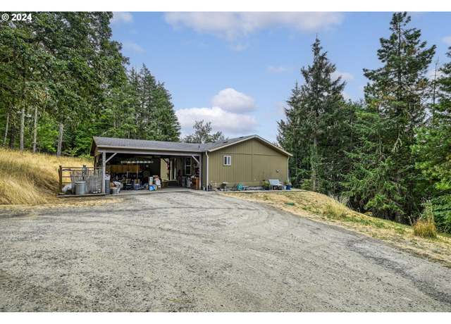 Property at 31610 Glenfiddich Way, Eugene, OR 97405, 2 beds, 2 baths