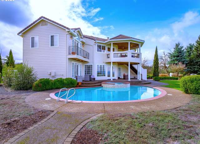 Property at 8580 SE Hillview Dr, Amity, OR 97101, 3 beds, 3.5 baths