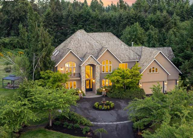 Property at 23720 SW Stafford Hill Dr, West Linn, OR 97068, 5 beds, 4 baths
