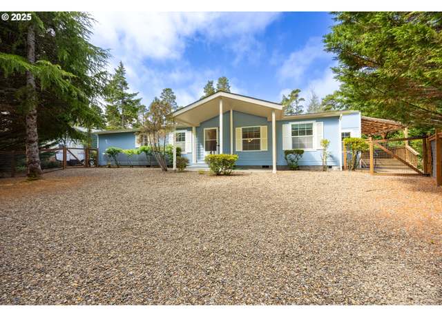Property at 5509 Mercer Lake Rd, Florence, OR 97439, 3 beds, 3 baths