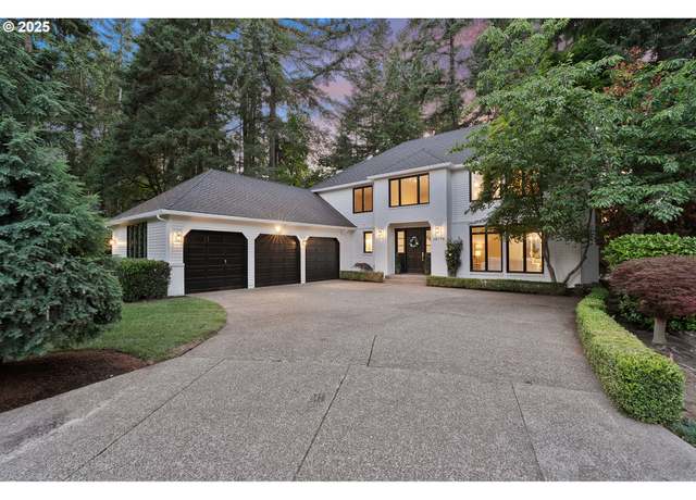 Property at 16176 Matthew Ct, Lake Oswego, OR 97034, 4 beds, 2.5 baths