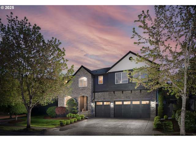 Property at 14956 SE Pebble Beach Dr, Happy Valley, OR 97086, 5 beds, 4 baths