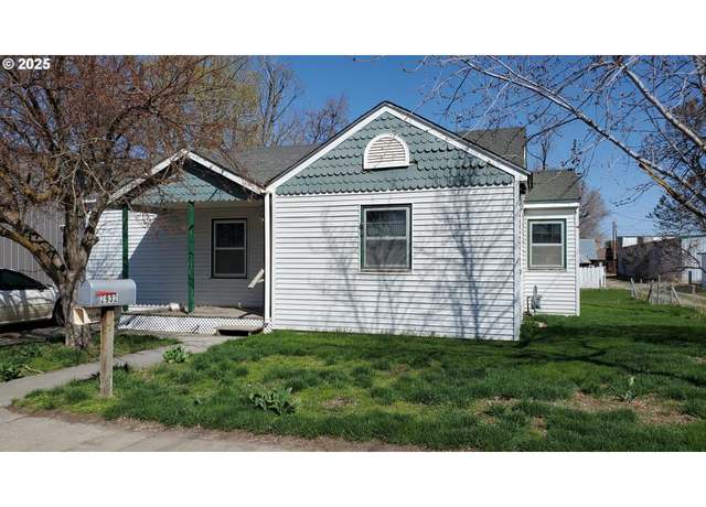 Property at 2932 Madison St, Baker City, OR 97814, 2 beds, 1 bath