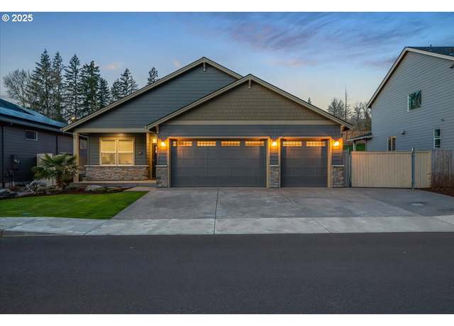 Property at 1355 NE Cascadia Ridge Dr, Estacada, OR 97023, 3 beds, 2 baths