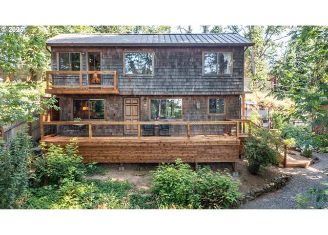 Property at 182 Holloway Hts, Brownsville, OR 97327, 3 beds, 2.5 baths