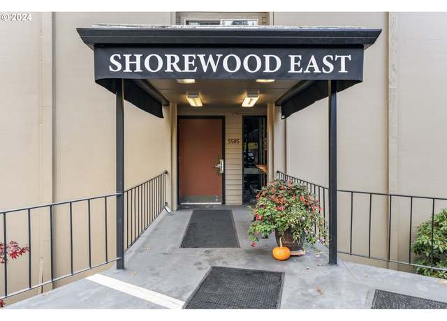 Property at 5585 E Evergreen Blvd #5101, Vancouver, WA 98661, 1 bed, 1 bath