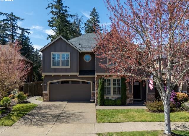 Property at 16023 Moss Lake Way, Oregon City, OR 97045, 4 beds, 2.5 baths