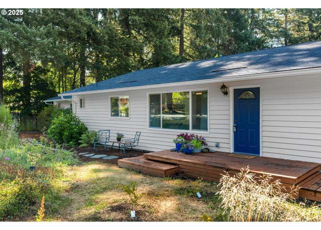 Property at 7510 SW Alden St, Portland, OR 97223, 3 beds, 2 baths