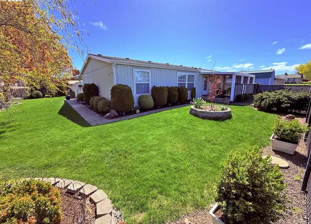Property at 336 12th Street Ct, Goldendale, WA 98620, 3 beds, 2 baths