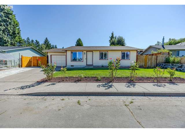 Property at 1336 S 7th St, Cottage Grove, OR 97424, 3 beds, 1 bath