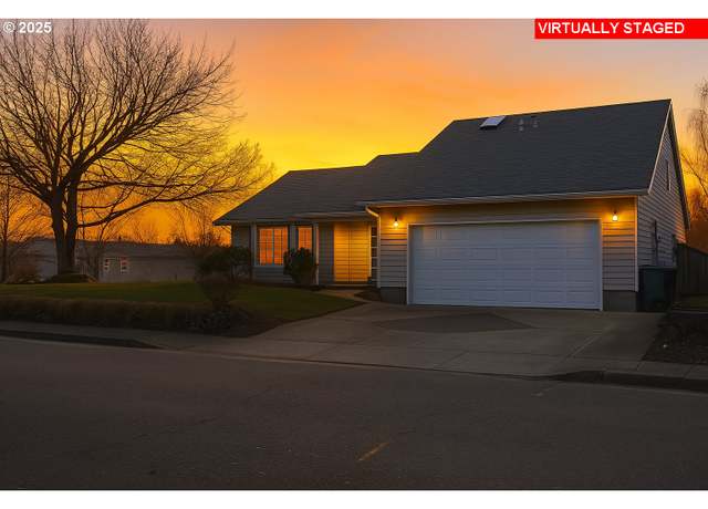 Property at 5219 Spring Leaf Ct N, Keizer, OR 97303, 4 beds, 3 baths