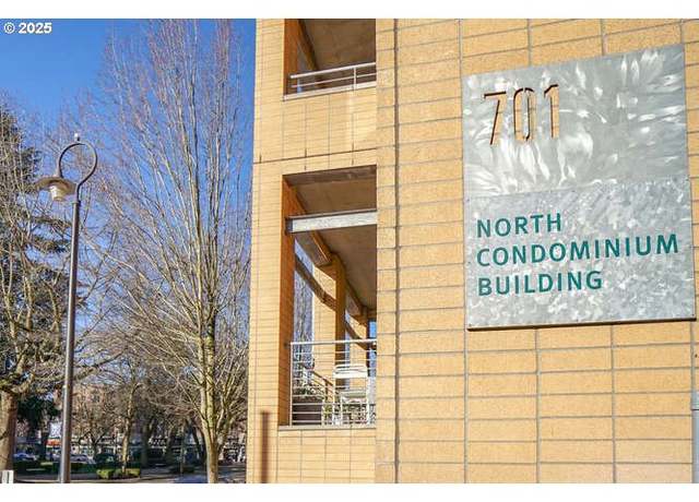 Property at 701 Columbia St #103, Vancouver, WA 98660, 2 beds, 2 baths